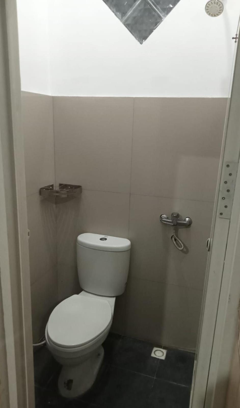 Hotel Srikandi Baru Kejayan Buitenkant foto